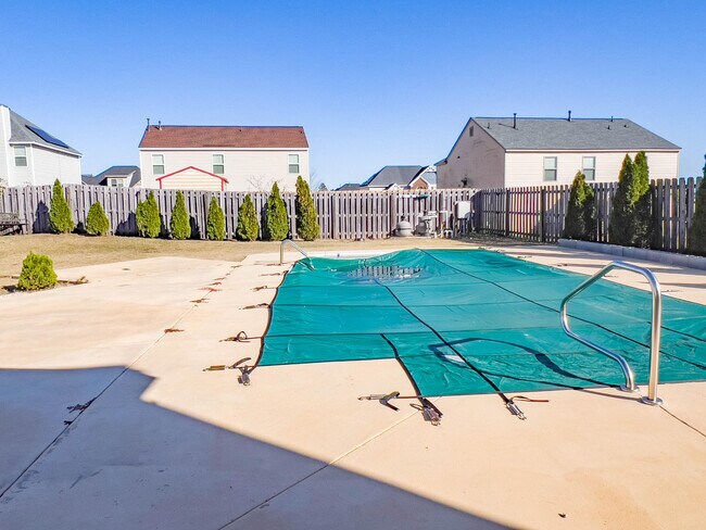 Building Photo - 4861 Coal Creek Dr