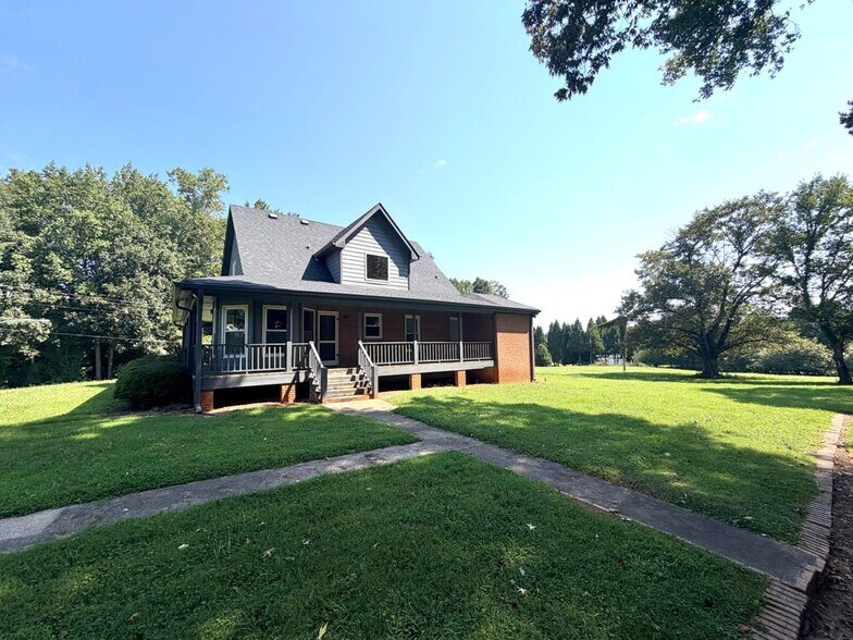 Building Photo - 3603 Ryans Bluff Dr
