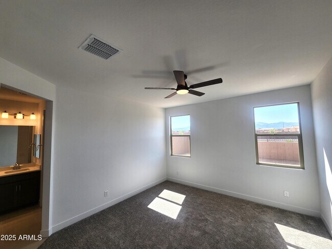 Building Photo - 11214 N 168th Dr