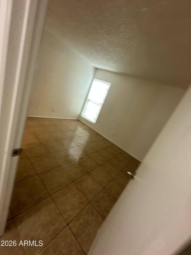 Building Photo - 2684 N 43rd Ave