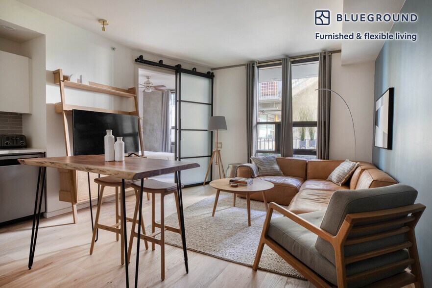 Building Photo - 350 Eleventh Avenue-SI FL4-ID37