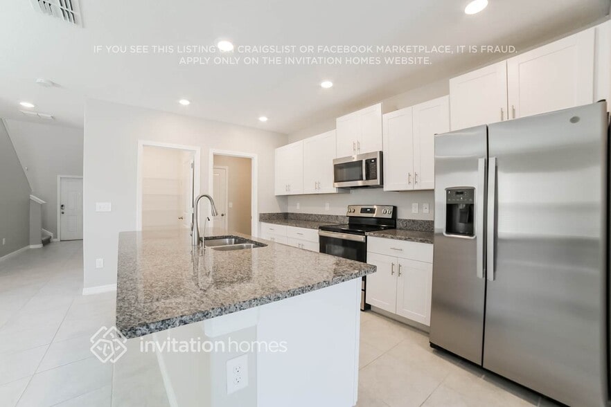 Building Photo - 11294 Riley Pines Cir