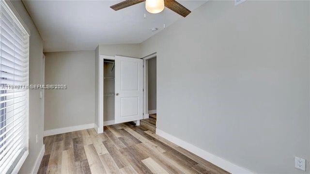 Building Photo - 1050 SW 11th St