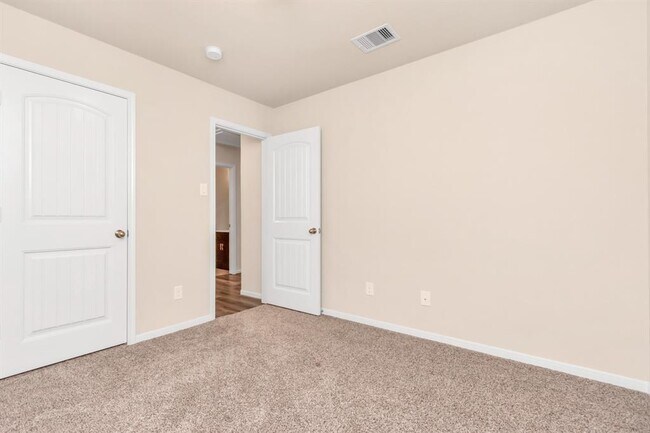 Building Photo - 3119 McDonough Way