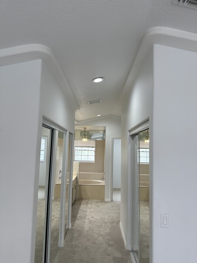 Building Photo - 14481 SW 146th Pl