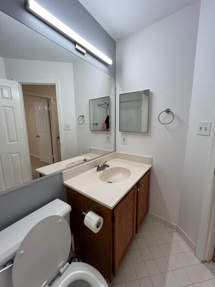 Building Photo - 13829 Bronco Pl
