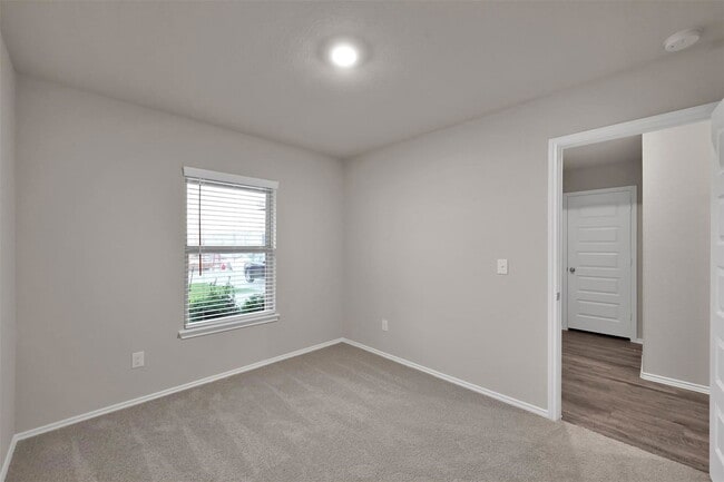 Building Photo - 257 Gallant Front Trl