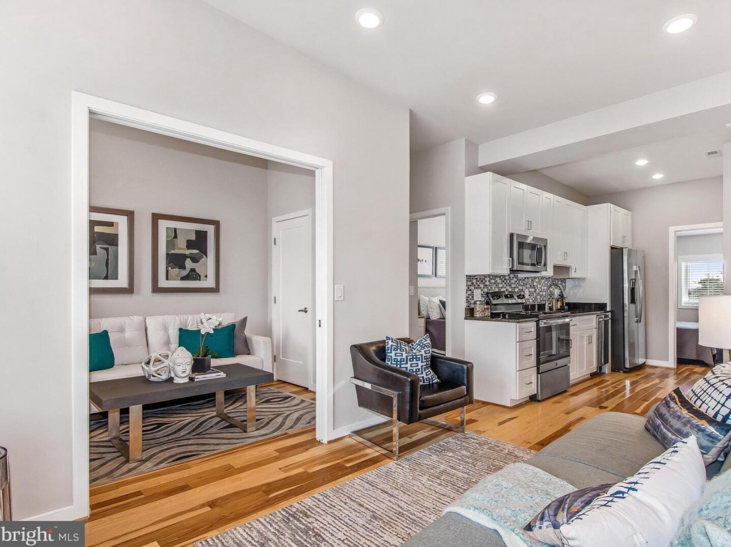 Building Photo - 1247 Penn St NE