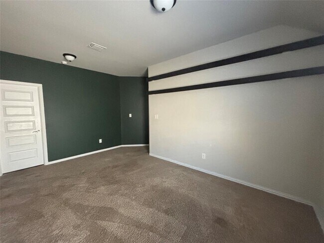 Building Photo - 204 Patriot Dr