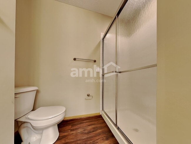 Building Photo - 5688 Battle Creek Way