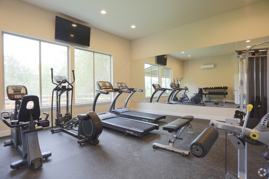 Gym - Arcadia Crossing