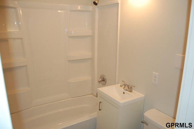 Building Photo - 3115 Jefferson St