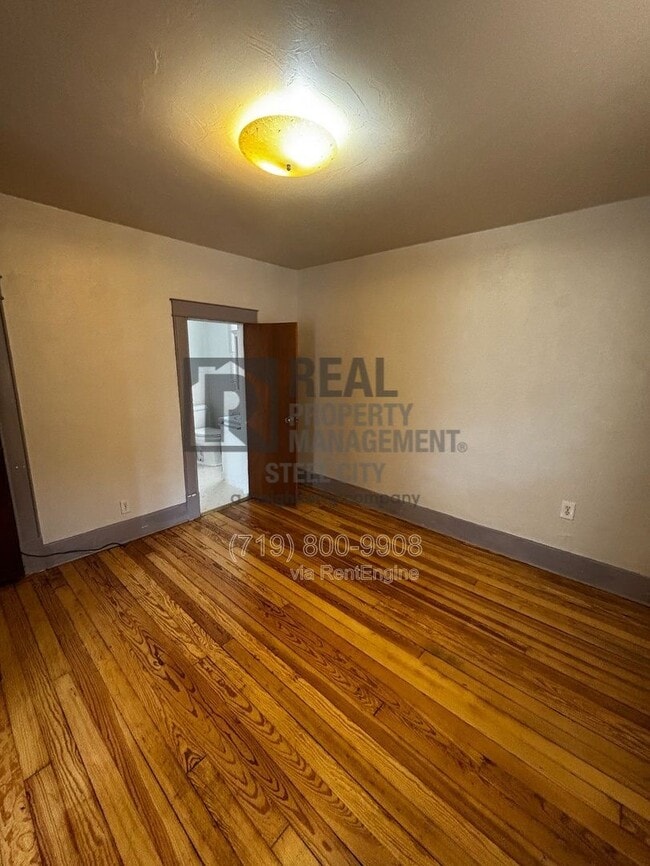 Building Photo - 1811 E Evans Ave
