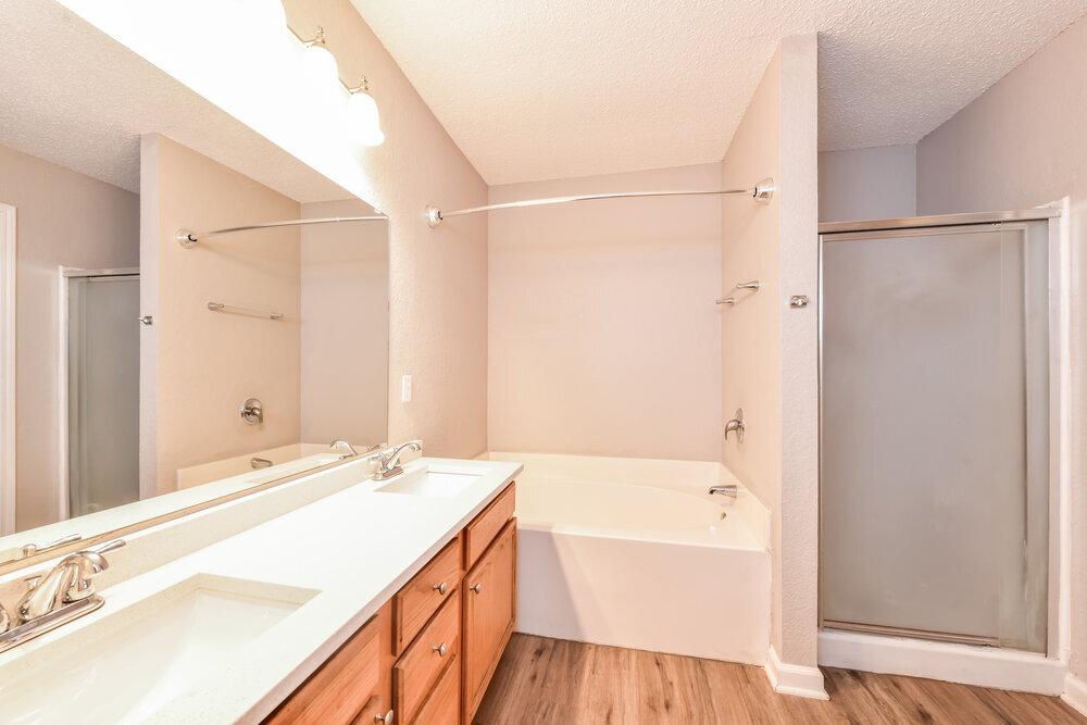 Building Photo - 848 Meadowlark Dr