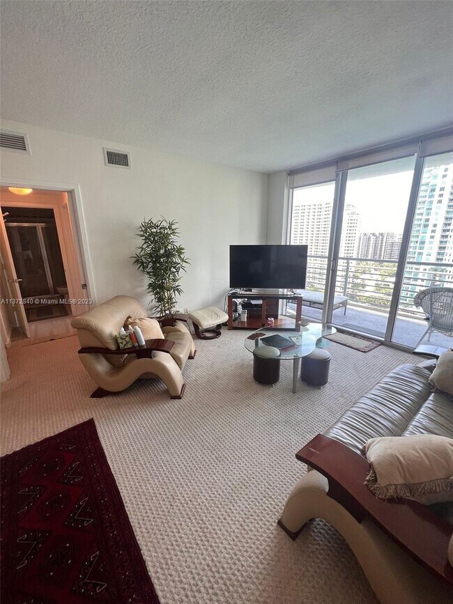 Building Photo - 325 S Biscayne Blvd