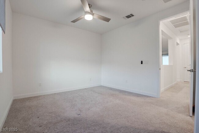 Building Photo - 230 Carmel Sky St