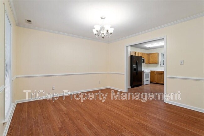 Building Photo - 120 Arbor Glen Ct