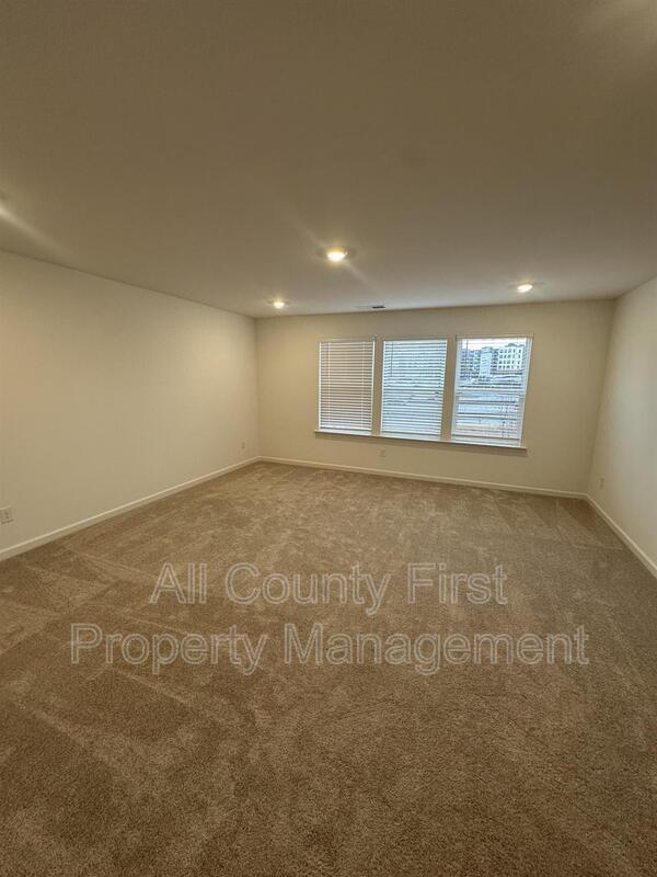 Building Photo - 2555 Adventure Wy