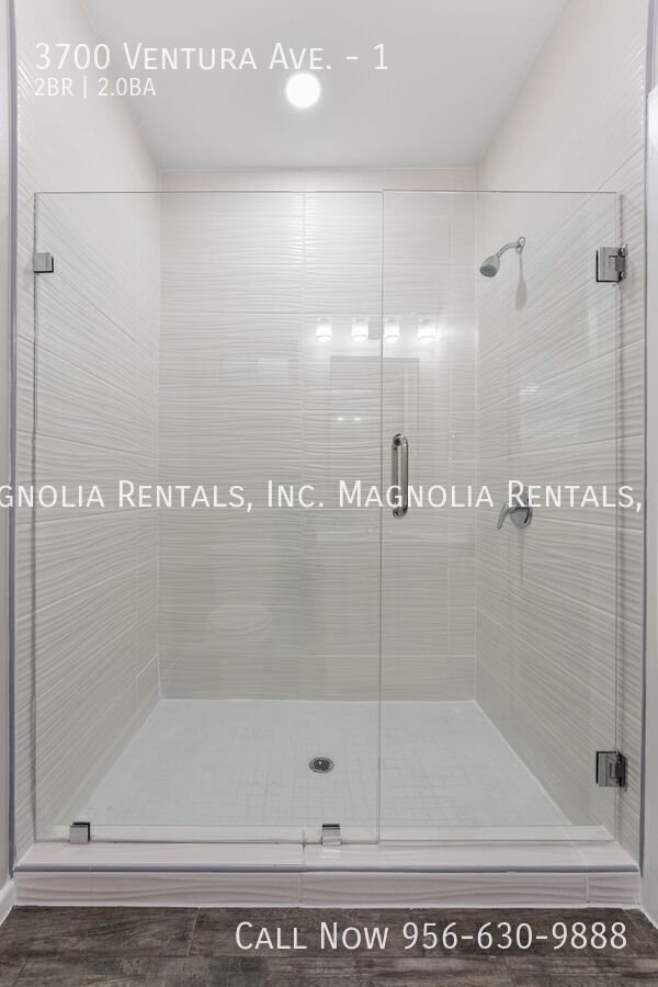 Building Photo - 3700 Ventura Ave