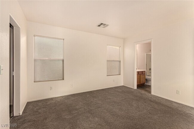 Building Photo - 10396 Midseason Mist St