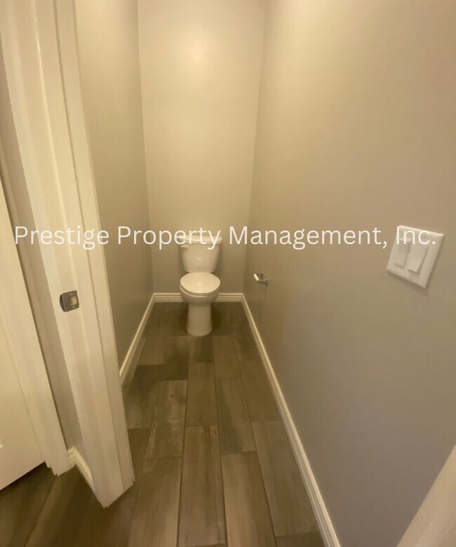 Building Photo - Northwest Home Checks In All The Boxes- Mu...