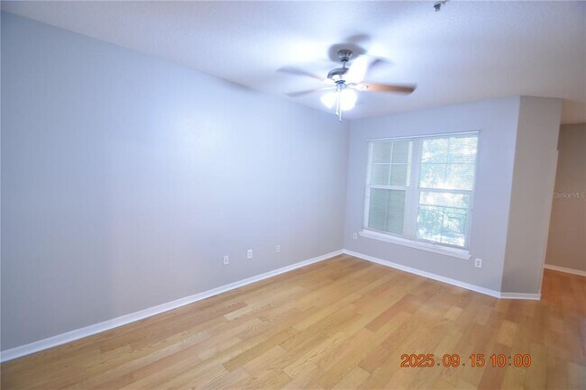 Building Photo - 1810 E Palm Ave