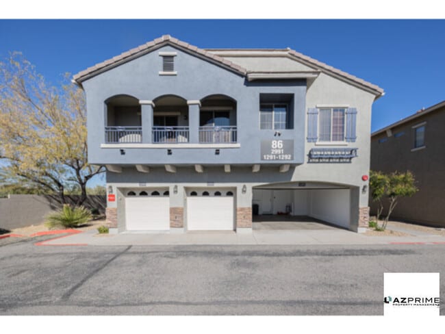 Building Photo - Experience Modern Living in This 3/2.5 Townhome in a Secure Gated North Phoenix Community.