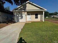 Building Photo - 8597 Walnut Ave