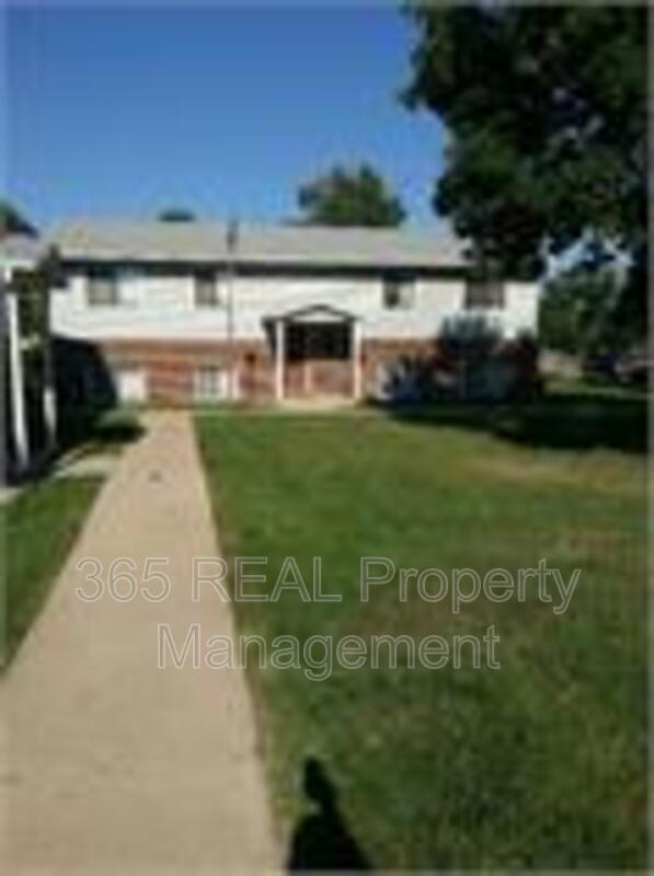 Primary Photo - 212 14th St