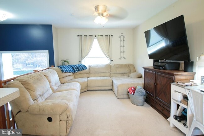 Building Photo - 7224 Princess Anne Ct
