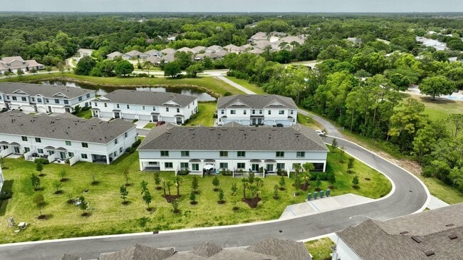Building Photo - 601 Waters Edge Ln