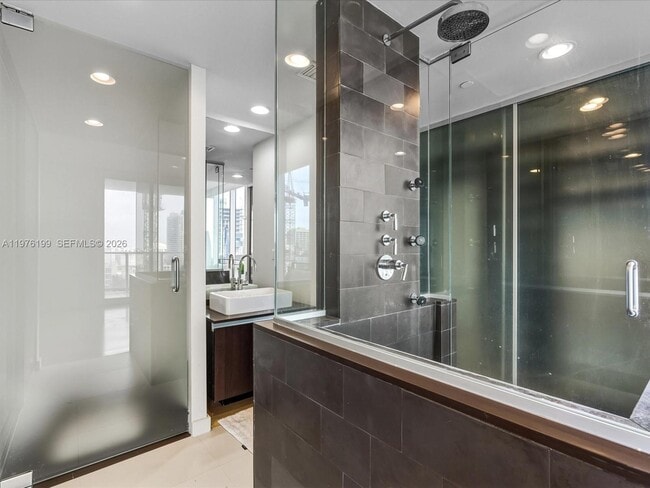 Building Photo - 1040 Biscayne Blvd