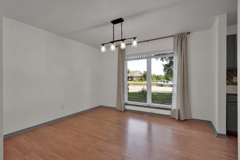 Building Photo - 2038 Sancerre Ln