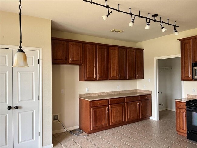 Building Photo - 764 Bent Wood Pl