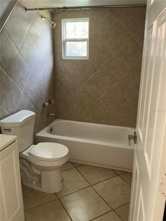 Building Photo - 3495 Forest Dr