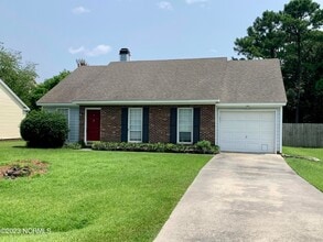 Building Photo - 2937 New Town Dr