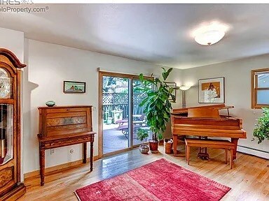 Building Photo - 1872 Del Rosa Ct