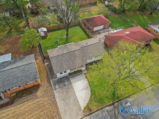 Building Photo - 315 Jack Coleman Dr NW