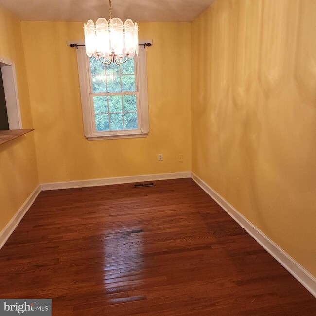 Building Photo - 4126 Hanson Oaks Dr