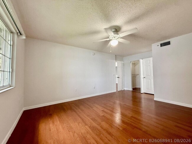 Building Photo - 5041 Wiles Rd