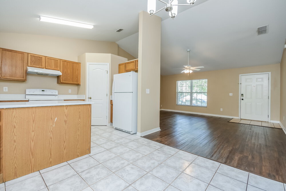 Building Photo - 914 Arbor Hill Cir
