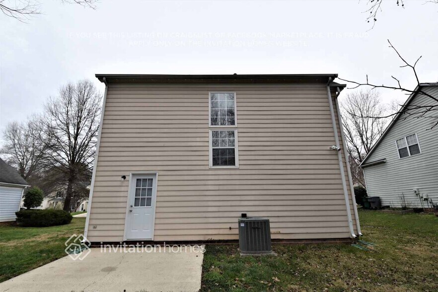Building Photo - 12033 Mourning Dove Ln