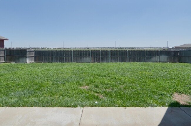 Building Photo - 6505 Nick St