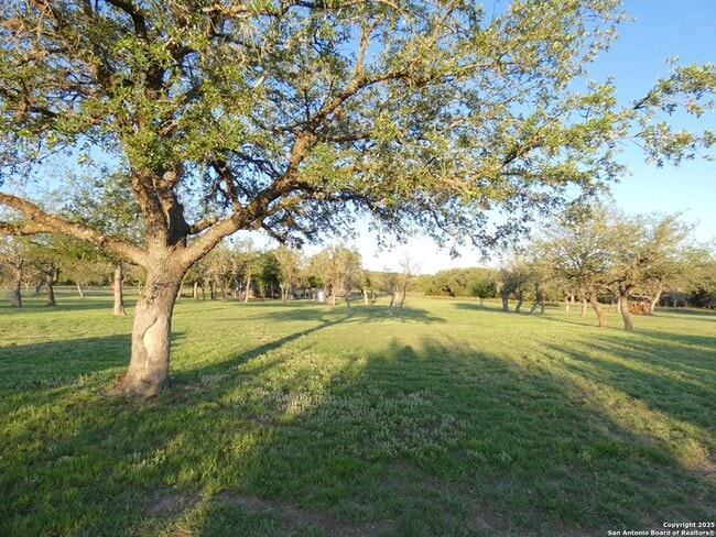 Building Photo - 234 Mill Dam Rd