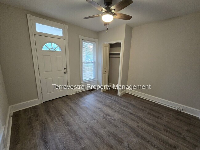 Building Photo - 321-323 South 5th Street