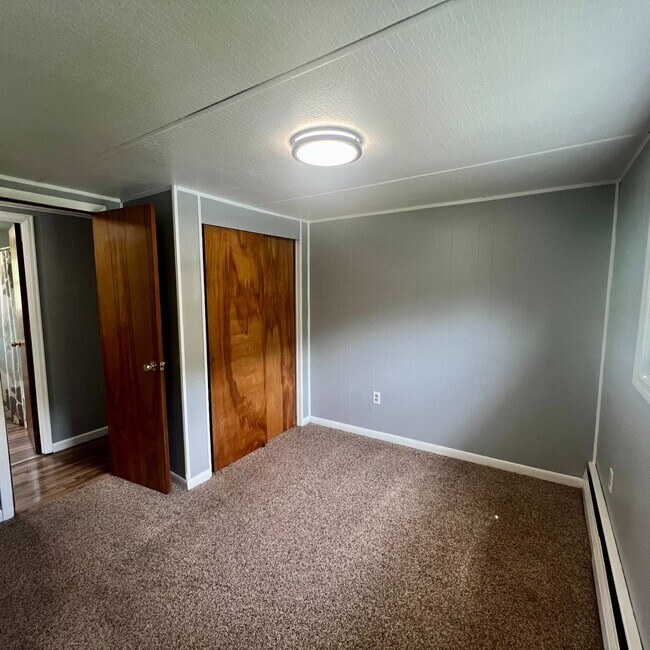 Building Photo - 3282 NY-67