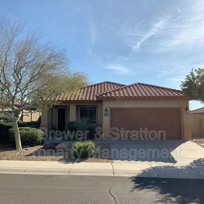 Primary Photo - 40715 N Trailhead Way