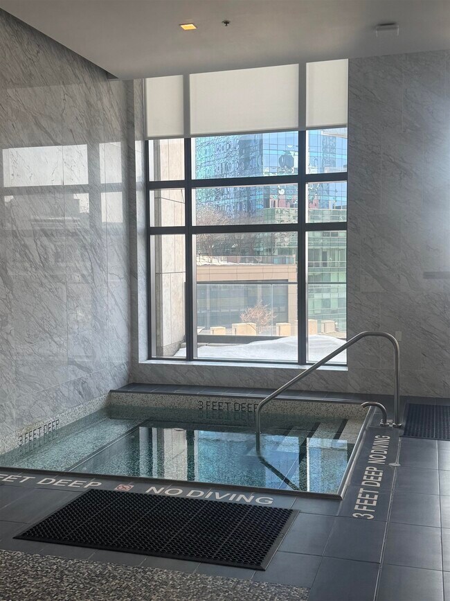 Building Photo - 99 Hudson St