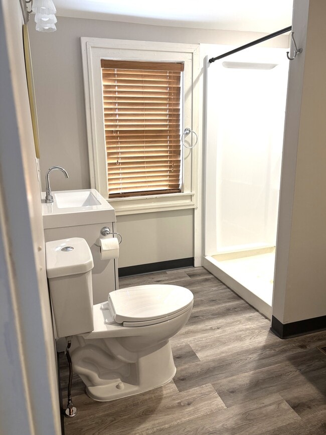 Building Photo - 218 N 3rd St