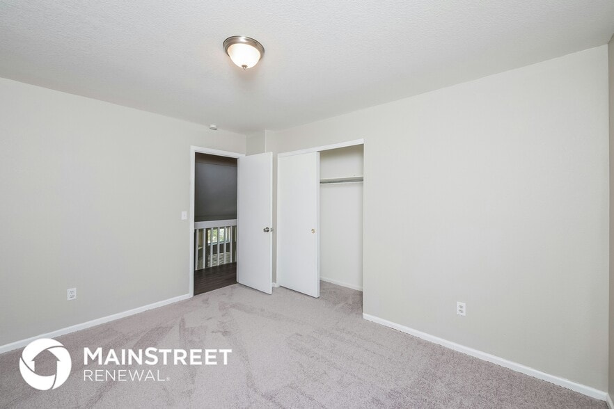 Building Photo - 3237 S Biscay Way